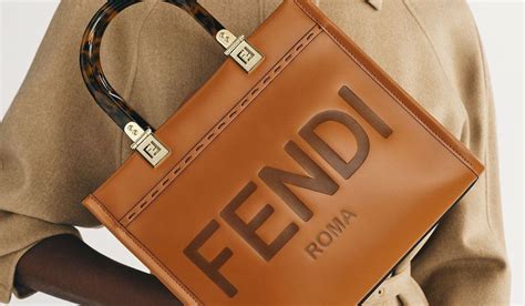 quien es el dueño de la marca fendi|Fendi .